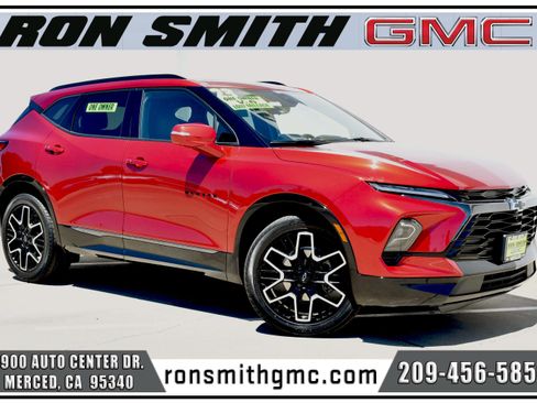 Used 2023 Chevrolet Blazer RS w/ Driver Confidence II Package FWD image 1