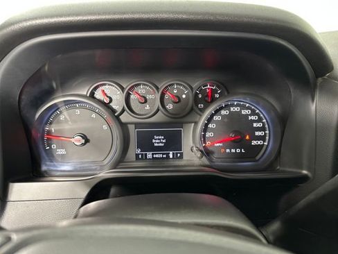 Used 2022 Chevrolet Silverado 2500 Custom w/ Custom Value Package image 17