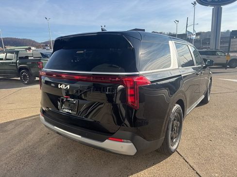 New 2026 Kia Carnival LXS image 7