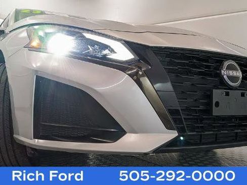 Used 2023 Nissan Altima 2.5 SR AWD/4WD image 20
