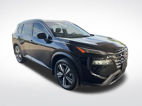 Certified 2024 Nissan Rogue SL w/ SL Premium Package AWD/4WD image 3