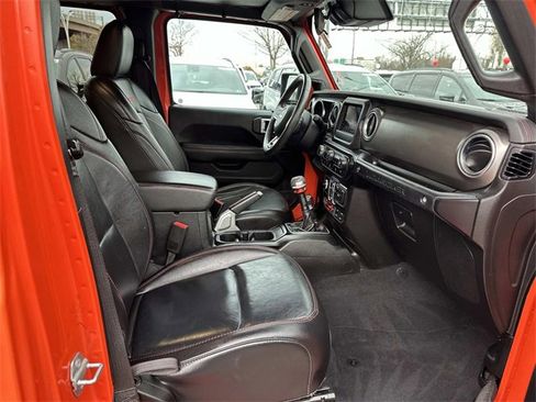 Used 2019 Jeep Wrangler Unlimited Rubicon w/ Steel Bumper Group image 9