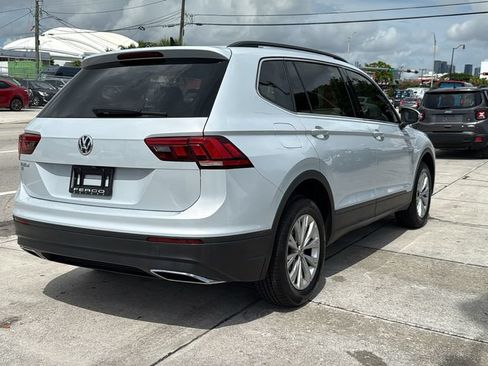Used 2019 Volkswagen Tiguan SE FWD image 14