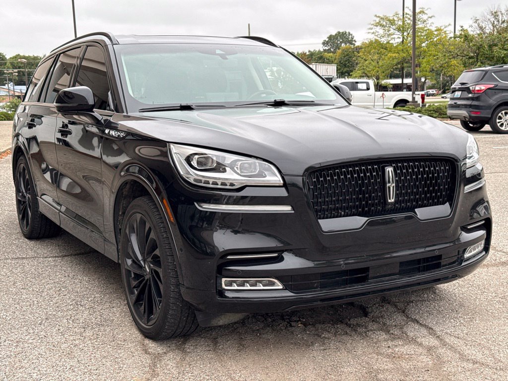 Used 2024 Lincoln Aviator Reserve w/ Equipment Group 201A AWD/4WD image 13