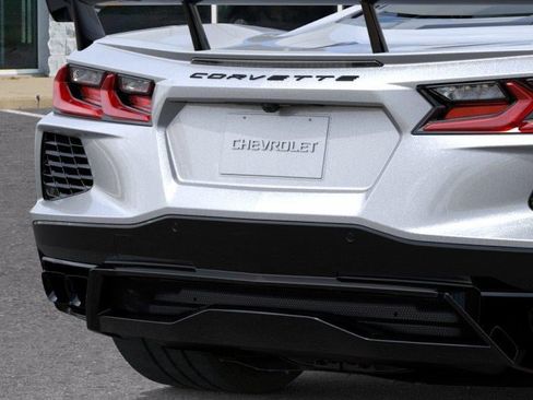 New 2027 Chevrolet Corvette Stingray Coupe w/ Z51 Performance Package RWD image 14