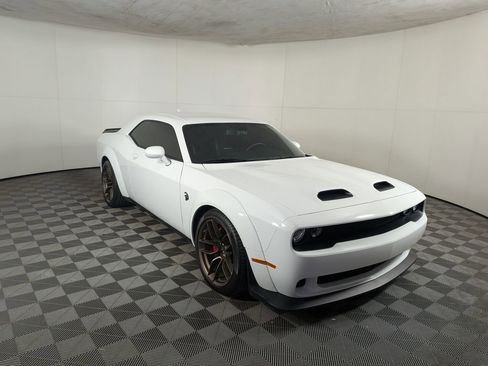 Used 2023 Dodge Challenger SRT Hellcat image 5