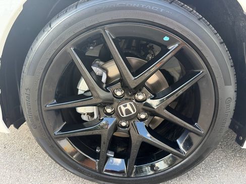 Certified 2025 Honda Civic Sport image 29