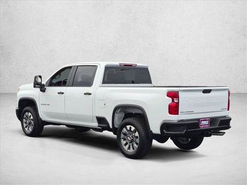 Used 2026 Chevrolet Silverado 2500 Custom w/ Custom Value Package AWD/4WD image 8