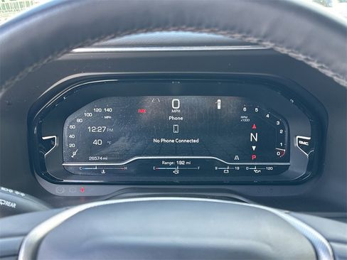 Used 2023 GMC Yukon XL Denali image 12