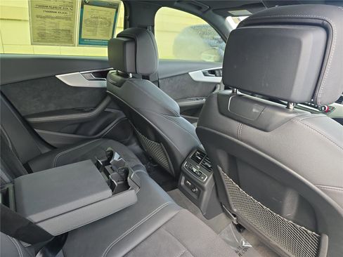 Used 2022 Audi A4 2.0T Prestige image 24