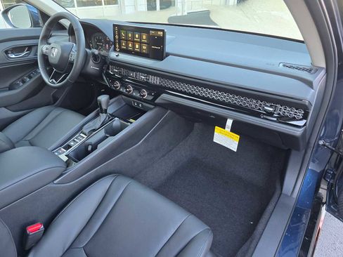 New 2025 Honda Accord EX-L image 12