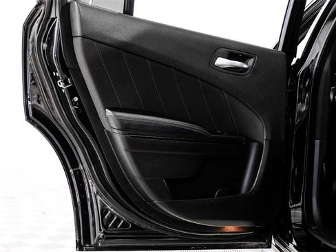 Used 2021 Dodge Charger R/T w/ Blacktop Package image 46