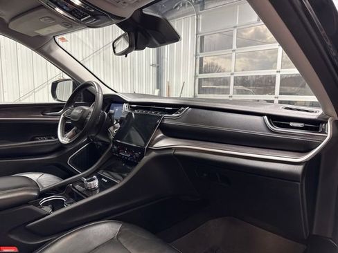 Used 2022 Jeep Grand Cherokee L Limited image 30