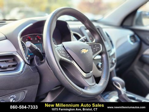 Used 2023 Chevrolet Equinox LT w/ Driver Convenience Package image 19