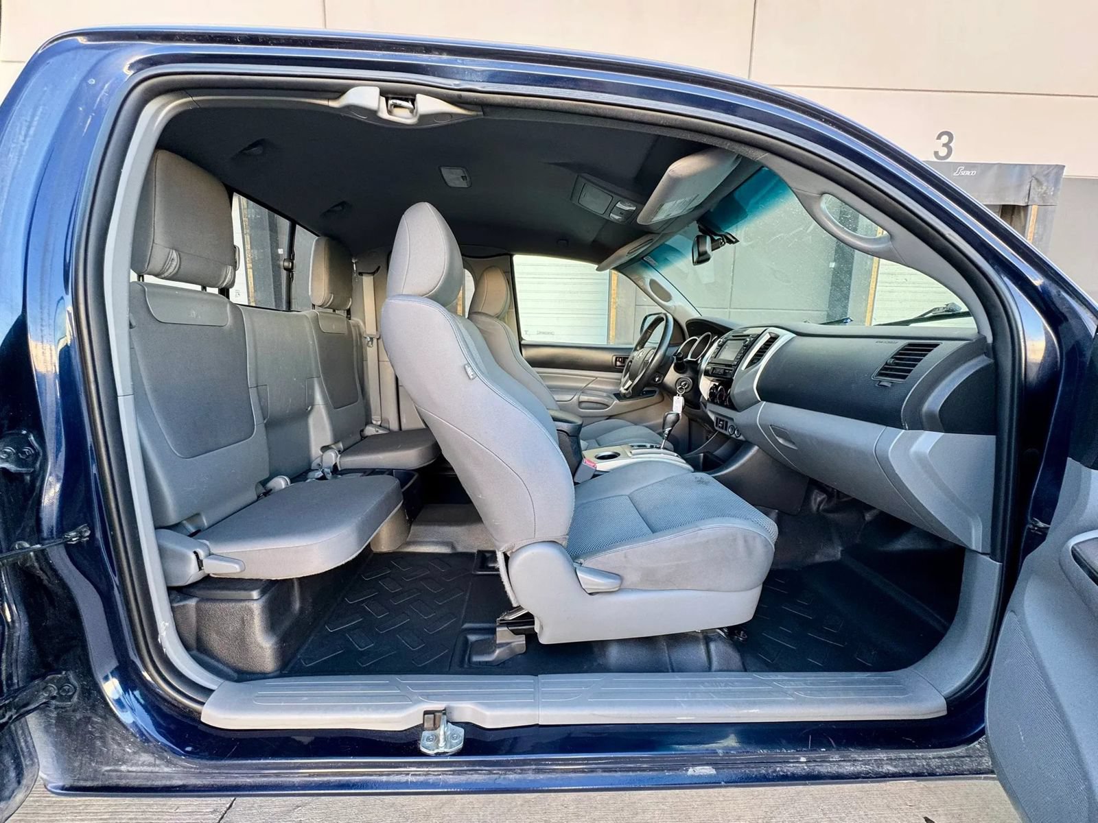 Used 2013 Toyota Tacoma PreRunner RWD image 14