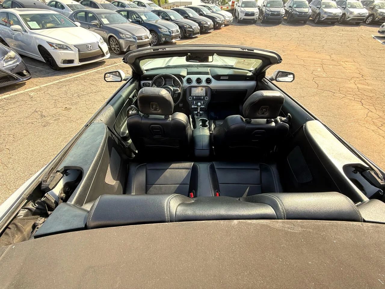 Used 2016 Ford Mustang Premium RWD image 37