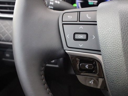 New 2026 Toyota Camry XLE FWD image 27