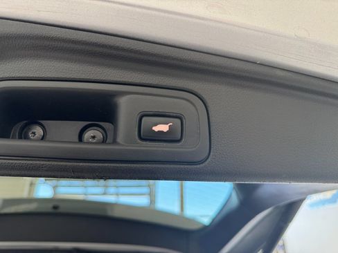 Used 2017 Honda Pilot Touring image 55