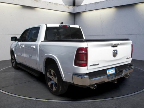 Used 2022 RAM 1500 Laramie AWD/4WD image 6