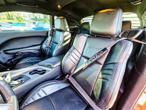 Used 2019 Dodge Challenger SRT Hellcat Redeye image 11