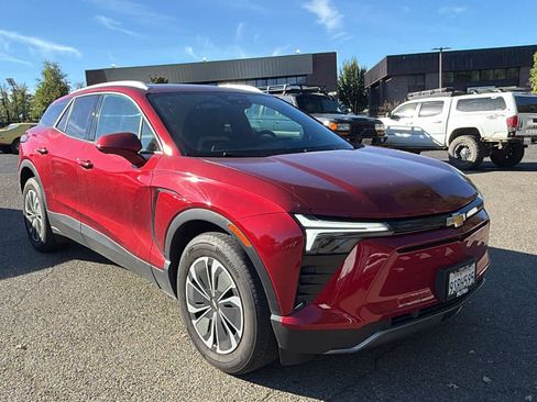 Used 2024 Chevrolet Blazer EV LT AWD/4WD image 3