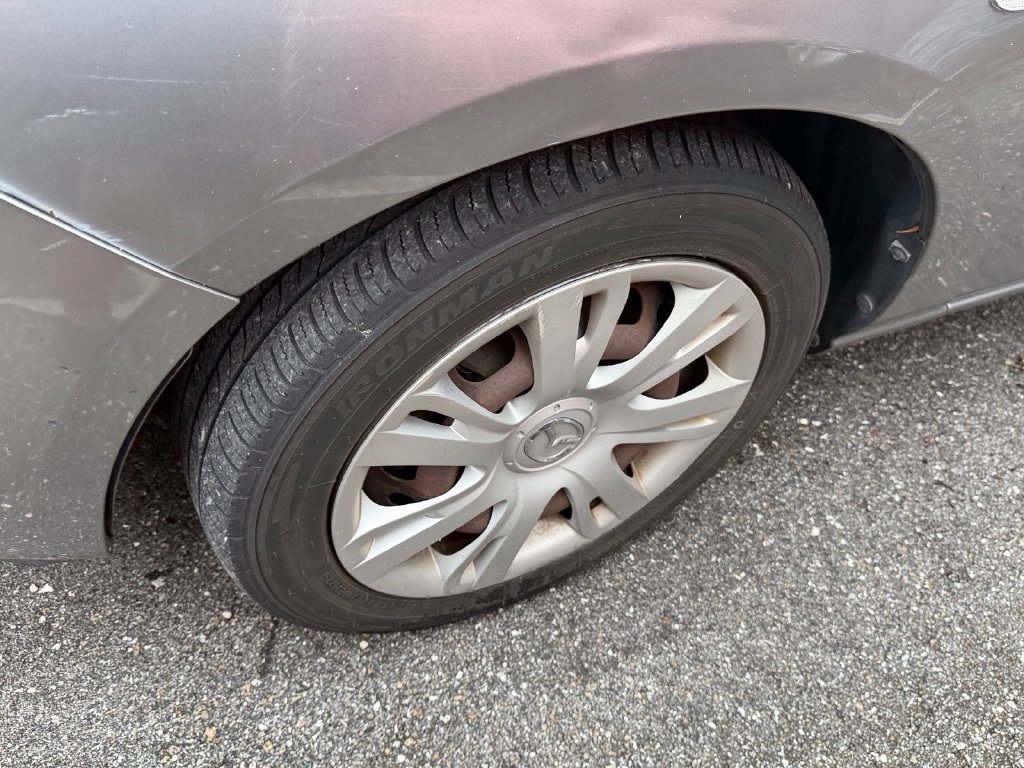 Used 2010 MAZDA MAZDA3 i Touring FWD image 5