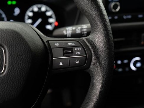 Certified 2024 Honda HR-V LX image 20