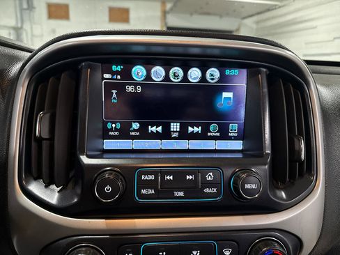 Used 2018 Chevrolet Colorado ZR2 image 20