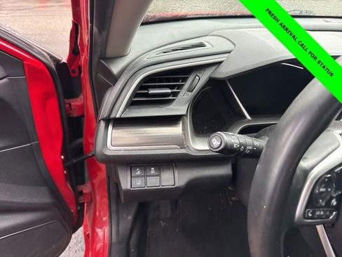 Certified 2021 Honda Civic EX image 18