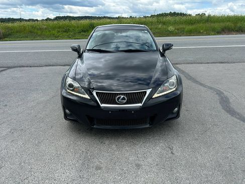 Used 2011 Lexus IS 250 AWD w/ Luxury Plus Value Edition image 4
