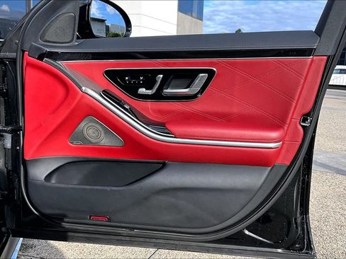 Used 2024 Mercedes-Benz S 63 AMG S image 21