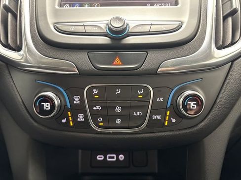 Used 2020 Chevrolet Equinox LT image 47