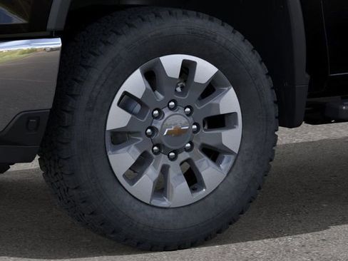 New 2026 Chevrolet Silverado 2500 LT image 9