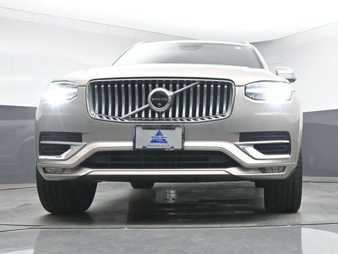 Used 2024 Volvo XC90 B6 Ultimate w/ Protection Package Premier AWD/4WD image 39