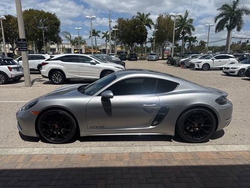 Used 2024 Porsche 718 Cayman GTS image 3