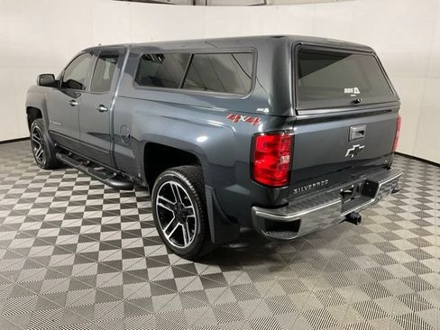 Used 2019 Chevrolet Silverado 1500 LT w/ LPO, Black Pack AWD/4WD image 4