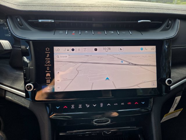 New 2026 Jeep Grand Cherokee Altitude RWD image 22