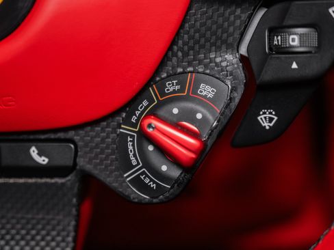 Used 2021 Ferrari F8 Tributo RWD image 47
