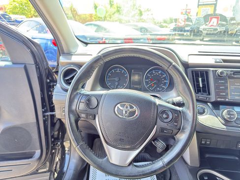 Used 2018 Toyota RAV4 XLE w/ Plus Extra Value Package AWD/4WD image 22