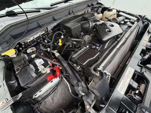 Used 2013 Ford F250 Lariat w/ Lariat Chrome Pkg image 32