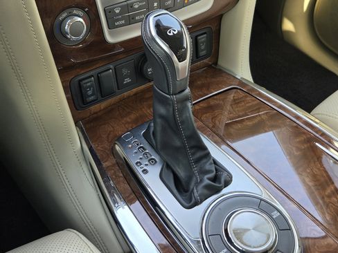 Used 2018 INFINITI QX80 2WD w/ Driver Assistance Package image 26