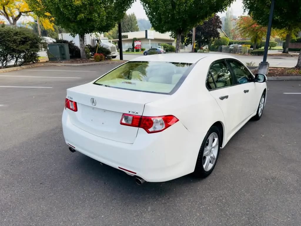Used 2010 Acura TSX Sedan FWD image 5
