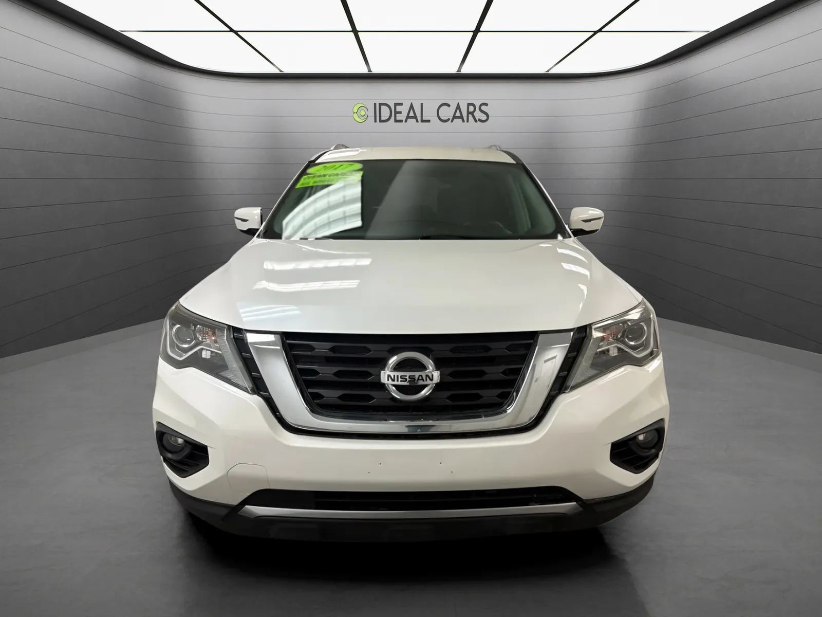 Used 2017 Nissan Pathfinder SV w/ Trailer Tow Package AWD/4WD image 2