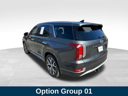 Used 2021 Hyundai Palisade Limited FWD image 3