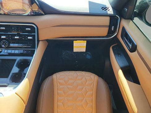 New 2026 Nissan Armada Platinum Reserve image 16