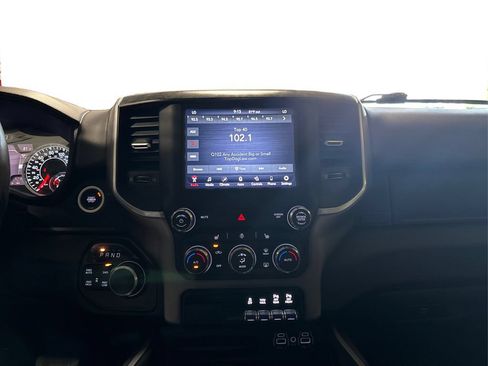 Used 2020 RAM 1500 Big Horn AWD/4WD image 24