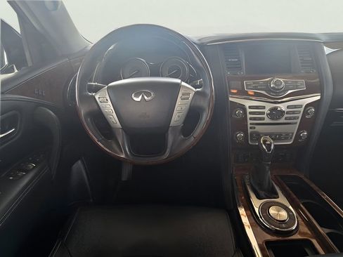 Used 2018 INFINITI QX80 2WD w/ Driver Assistance Package image 4