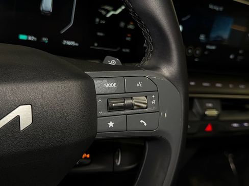 Certified 2024 Kia EV9 Wind AWD/4WD image 31