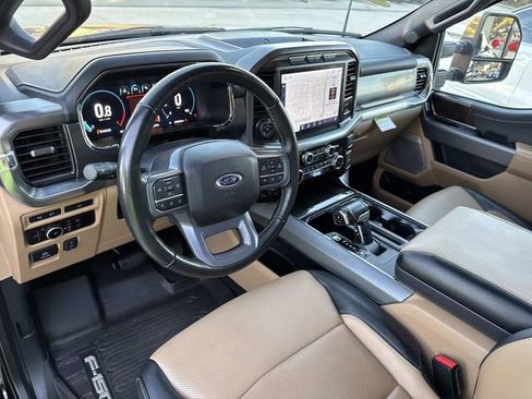 Used 2023 Ford F150 Lariat w/ Trailer Tow Package image 20