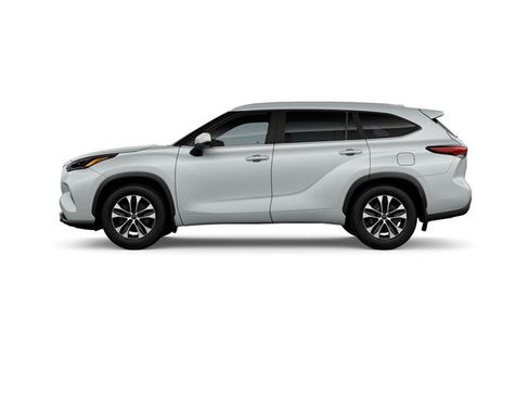 New 2026 Toyota Highlander XLE image 4